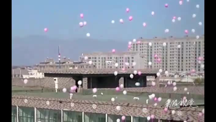 soltemos globos y grabemos con un drone